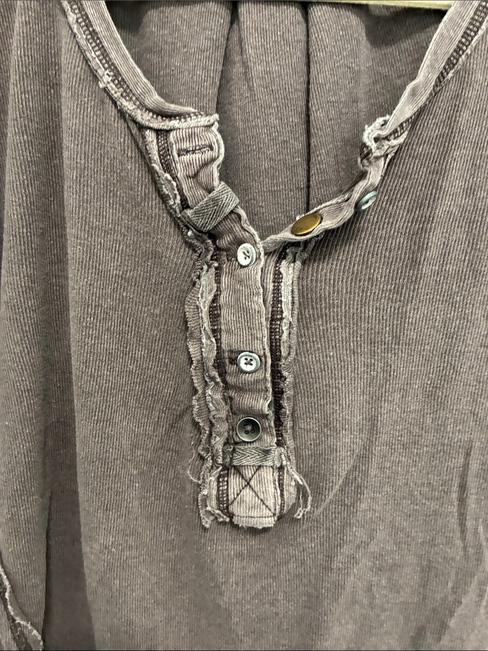 We The Free Heritage Henley Taupe Short Sleeve Tee Shirt - Picture 3 of 8